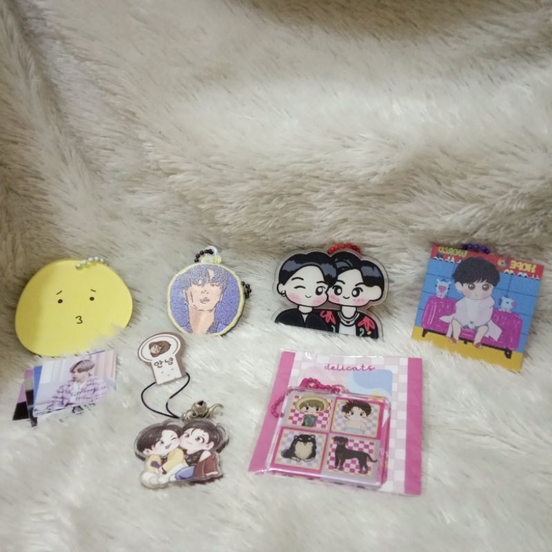 preloved keychain bts