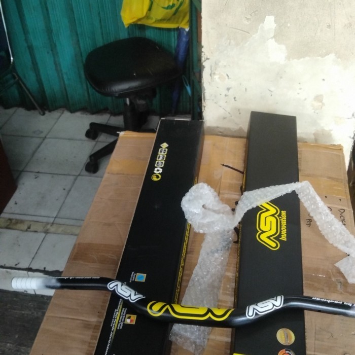 Stang Fatbar Scarlet 5Mm Adv 150 Adventure Universal