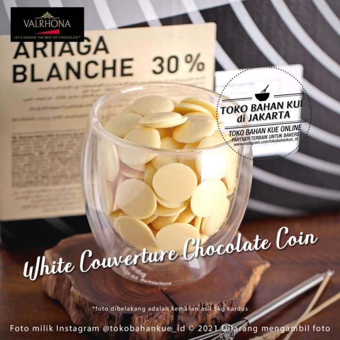 

Ready Valrhona Ariaga Blanche 30% 250gr Couverture Chocolate White Coin
