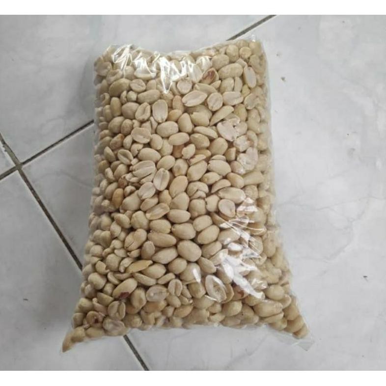 

Kacang Tanah Kupas Curah Nett 1Kg