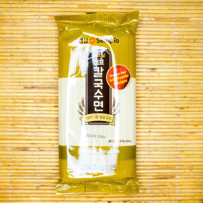 

[Eceran] Somyun Wheat Noodle Thi Square Sempio ( Korea) - Net 650G