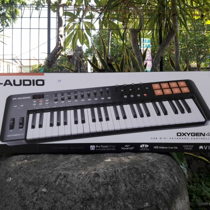 Mei M Audio Oxygen 49 Mk Iv Midi Keyboard