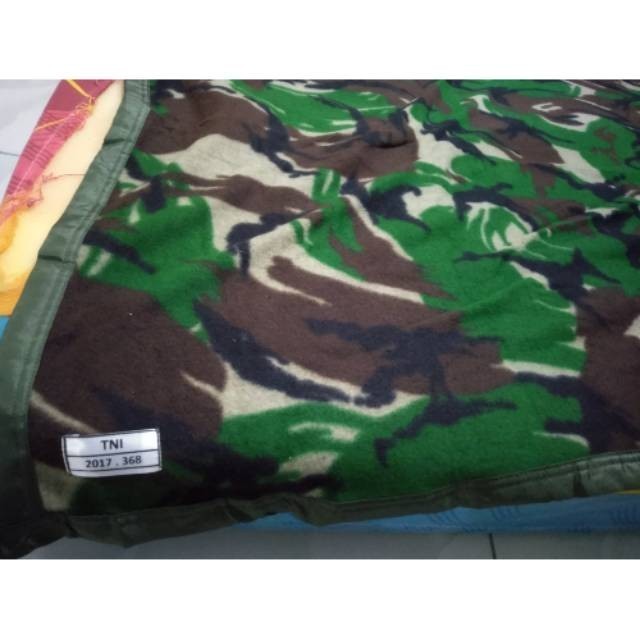 Ready Selimut Loreng jatah TNI