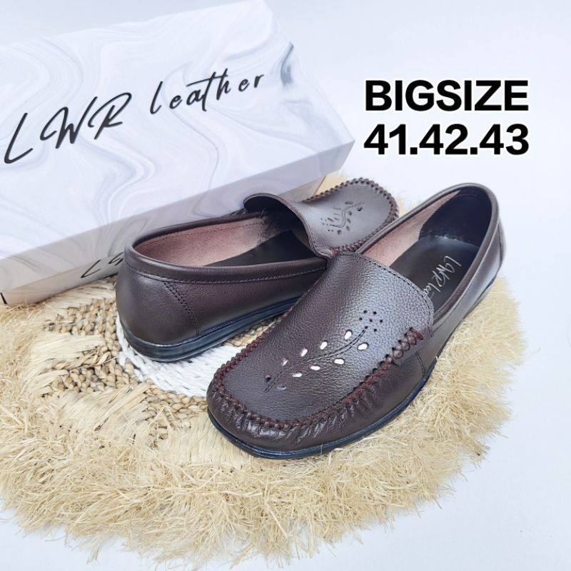 Sepatu Kerja Kantor Santai Wanita Kulit Asli Ukuran Besar 41.42.43