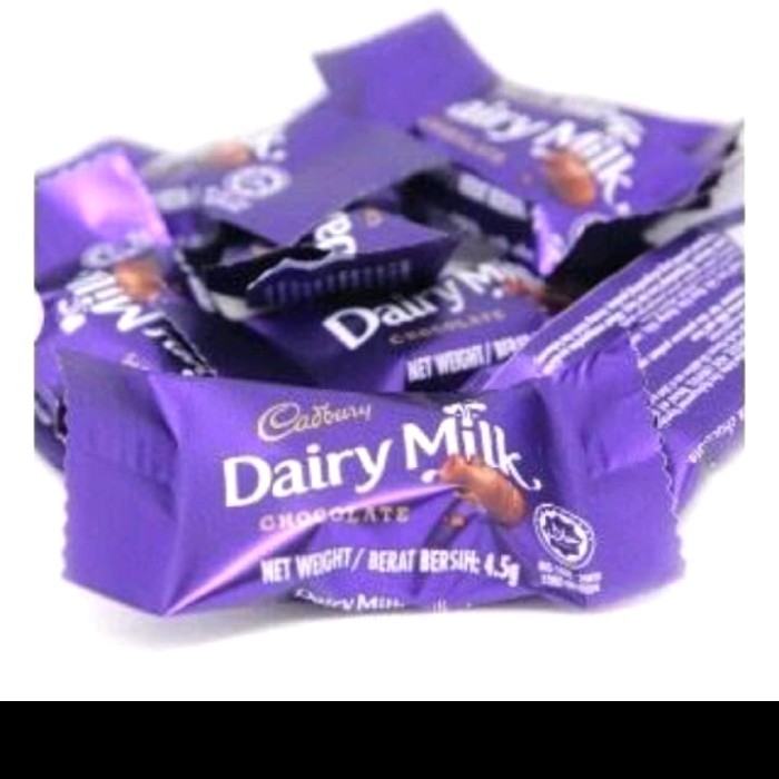 

CADBURY DAIRY MILK CHOCOLATE JAR CADBURRY COKLAT SUSU TOPLES 405G