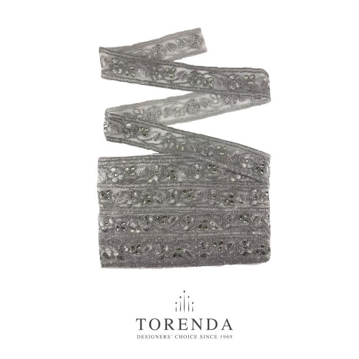 

Torenda Renda India - Silver / Meter (SU 7064)