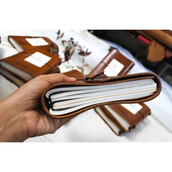 

Leather Notebook - Litu Palka - Bisa Di Isi Ulang