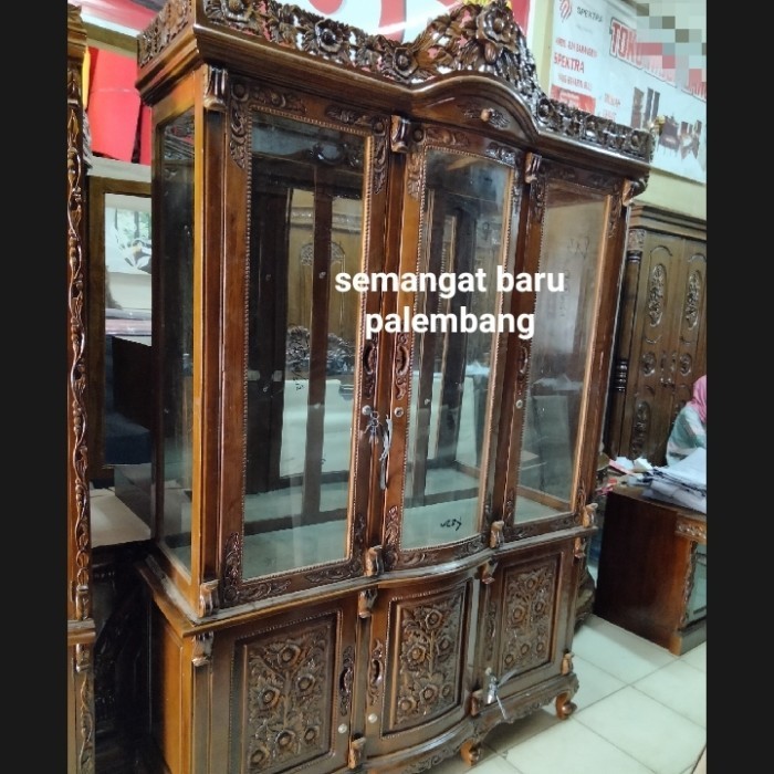 Silahkan Order] Lemari 3 Pintu Kaca Hias Kayu Jati Jepara Ukiran Mawar Kotak 1,5meter