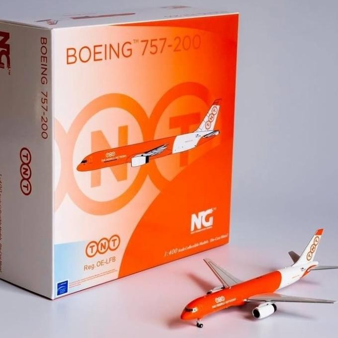 TNT Boeing 757-200 OE-LFB NG Model 1:400