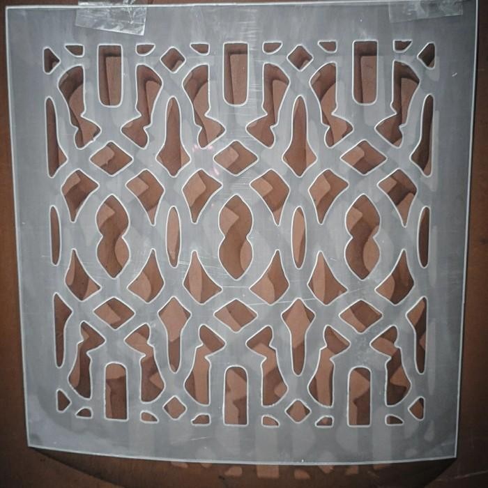 

Stencil Cetakan Cat Dinding Motif Modern Trellis Ukuran 30 X 30 Bahan