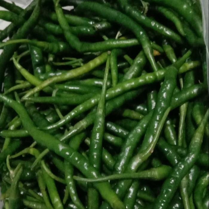 

Cabe / Cabai Hijau Keriting 1 Kg Lombok Fresh Murah Mirzbenda