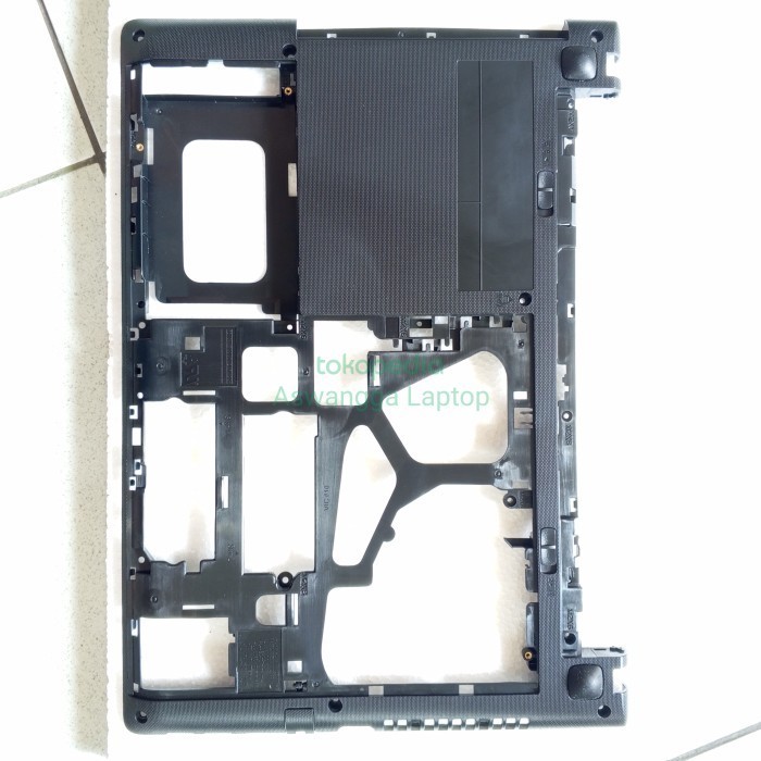 LAPTOP BOTTOM CASE CASING BAWAH LENOVO G40 G40-30 G40-45 G40-70 G40-80