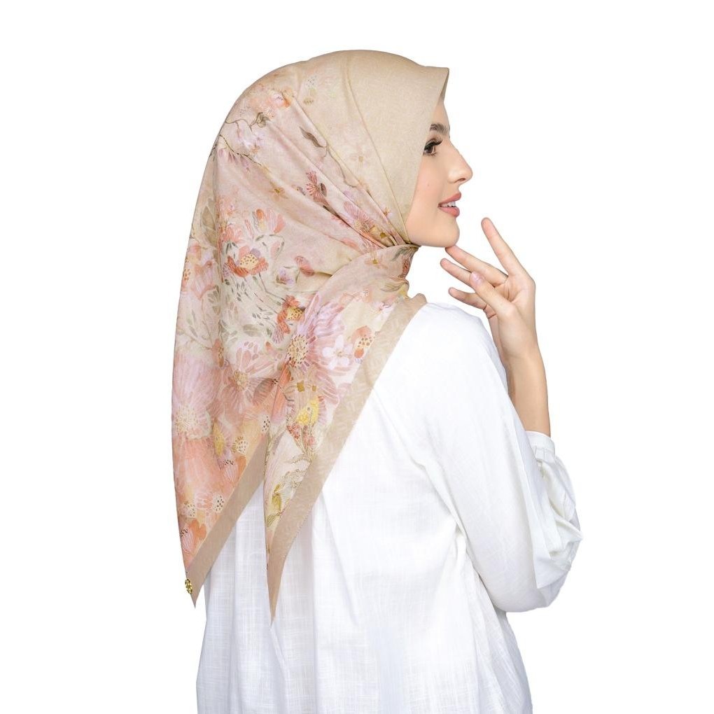 Nada Puspita - Viola - Cattleya