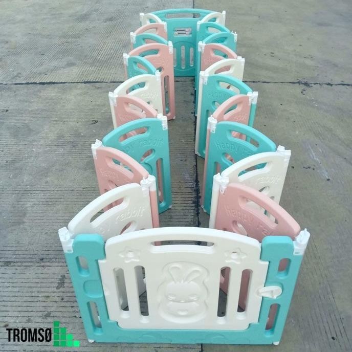 Tromso Foldable Children Fence / Pagar Anak / Pagar Bayi Size 14+2