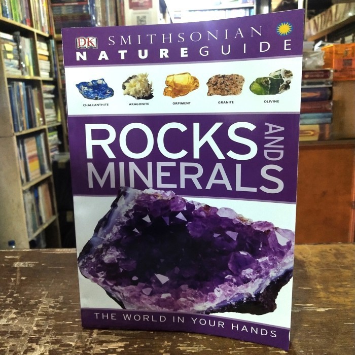 

Buku Nature Guide Rock And Minerals The World In Your Hands Dk