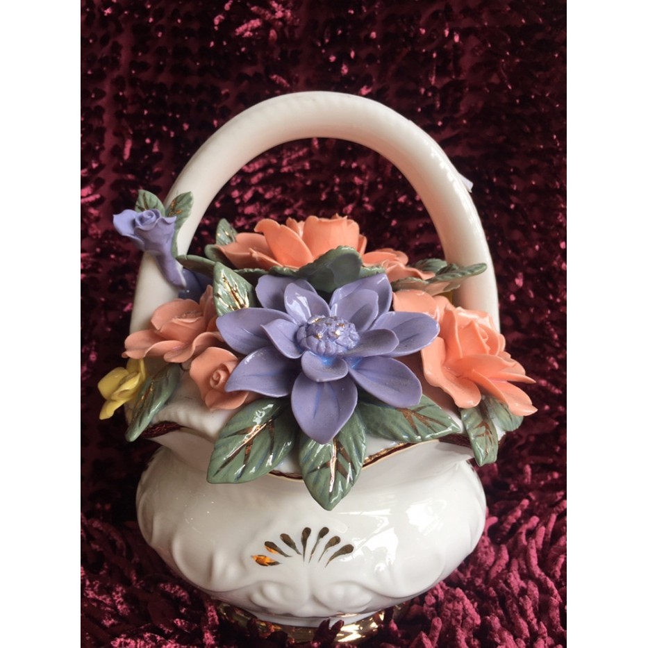 Bunga Keramik Capodimonte