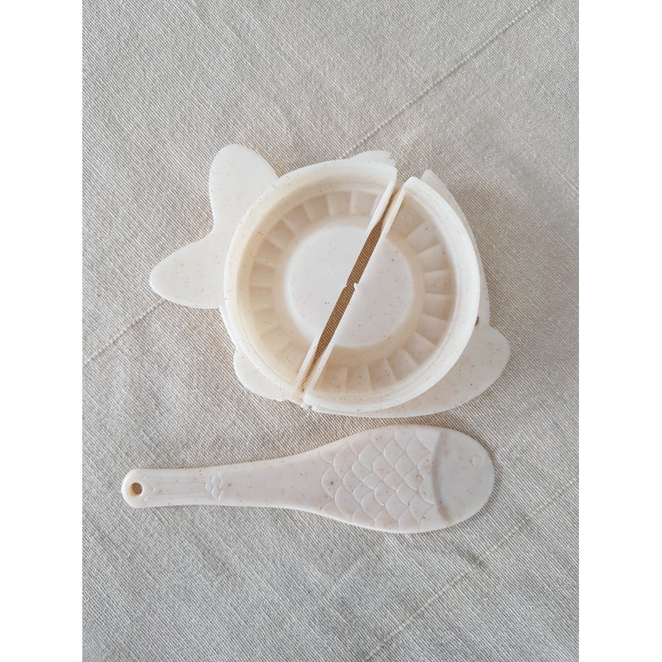 

Adlian Dumpling Mould Ikan