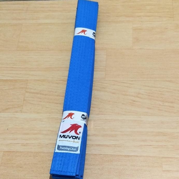 sabuk biru karate tanding kejuaraan Muvon GT