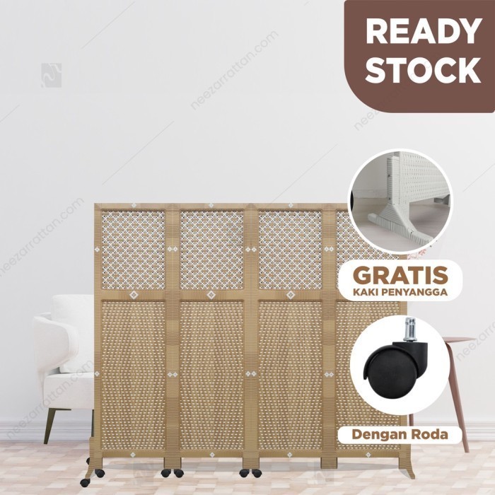 

Partisi Ruangan Penyekat Ruangan Cokelat 4 Pintu Kokoh