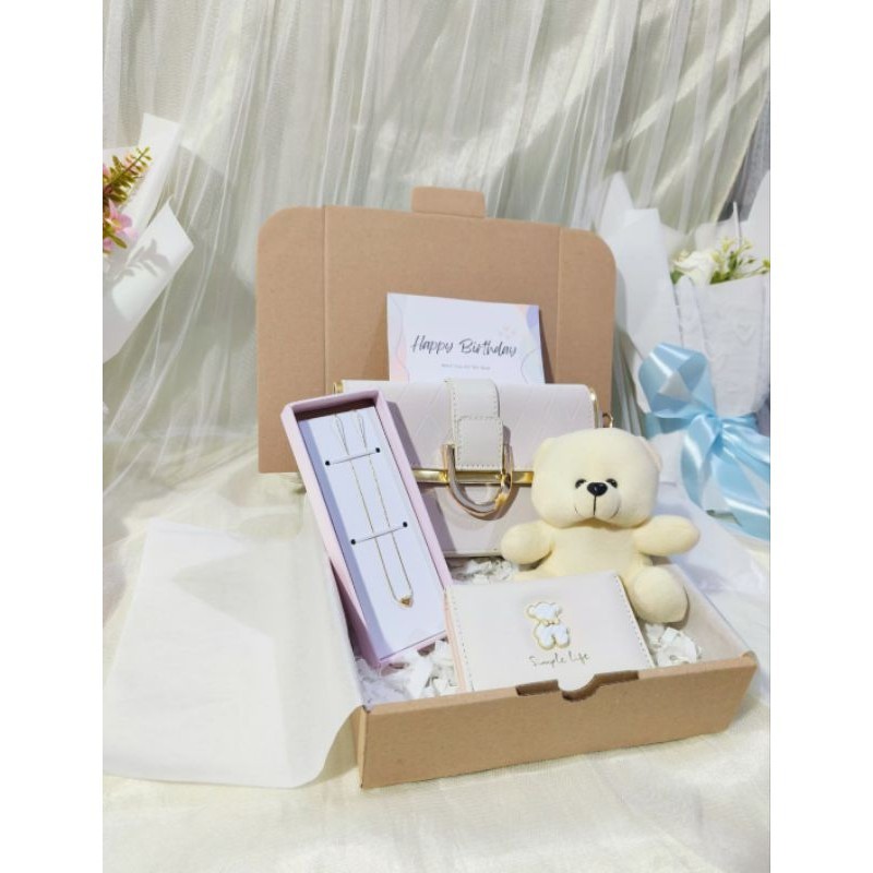 

Gift Box for Girlfriend