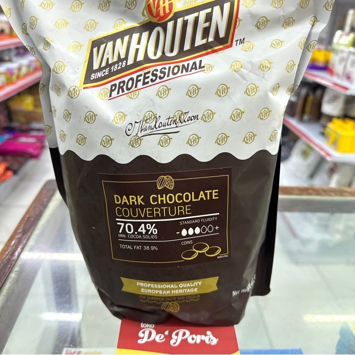 

Van Houten couverture 70.4% dark chocolate 1.5kg K01