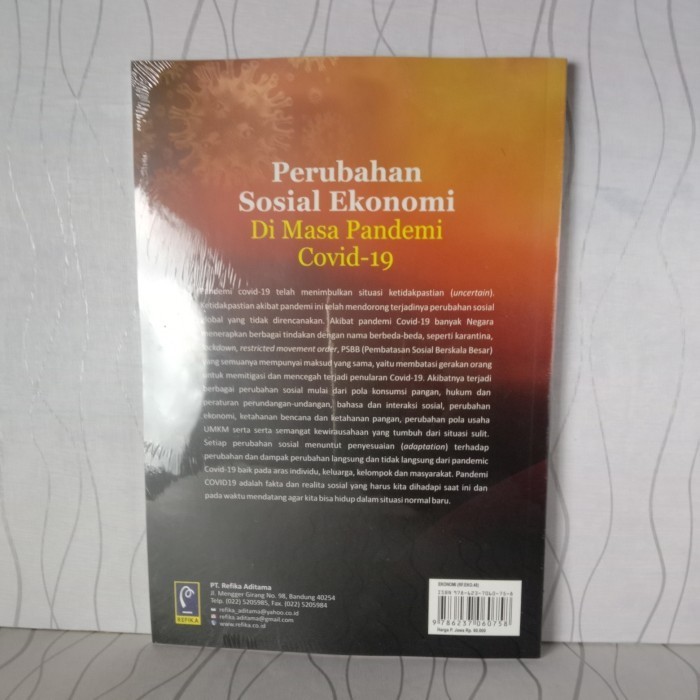 

Buku Perubahan Sosial Ekonomi Di Masa Pandemi Covid - 19