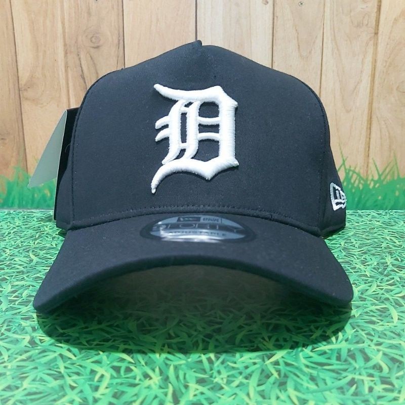 Logo D / Topi Baseball / Topi Bordir Premium