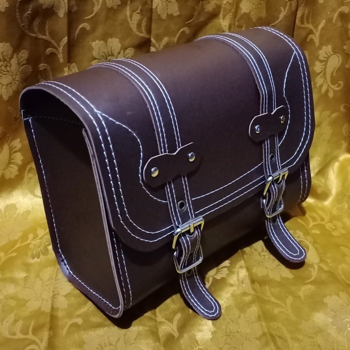 Side Bag Kawasaki W175.. Tas Samping Side Bag Motor..