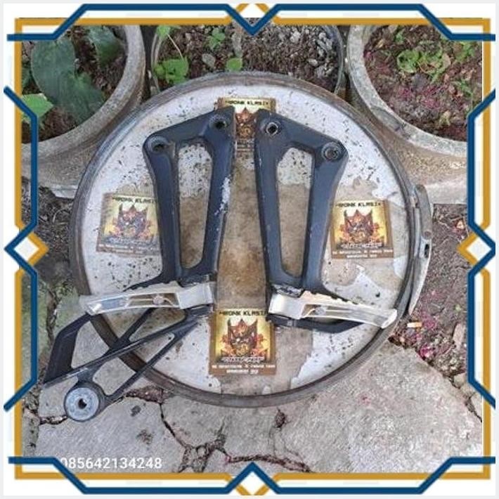 [MBO] FOOT STEP BELAKANG YAMAHA MX KING 150 ORIGINAL FOOT STEP BELAKANG MX KING FOOTSTEP BELAKANG MX