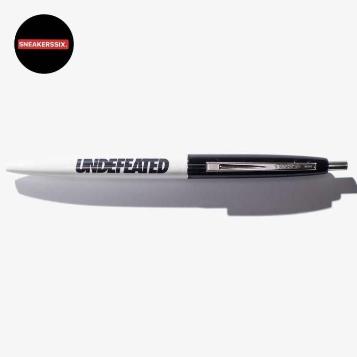 

Undefeated Bic Pen (Black Ink) / Bulpen Undefeated 100% Original Import