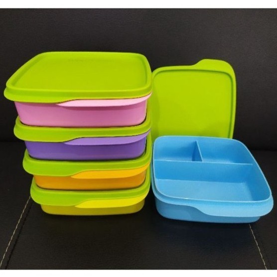 TEMPAT MAKAN TUPPERWARE LOLLY TUP BERSEKAT