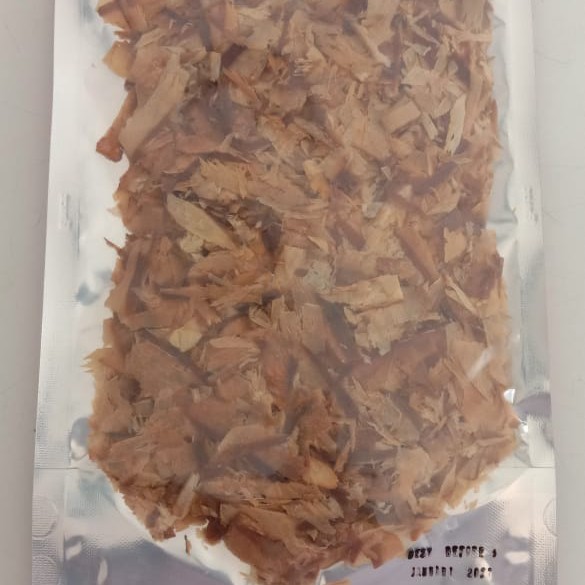 

Katsuobushi / Ikan Cakalang 75Gr