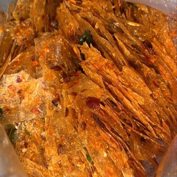 

Keripik Kaca Rasa Pedas Daun Jeruk 1 Bal Isi 1 Kg