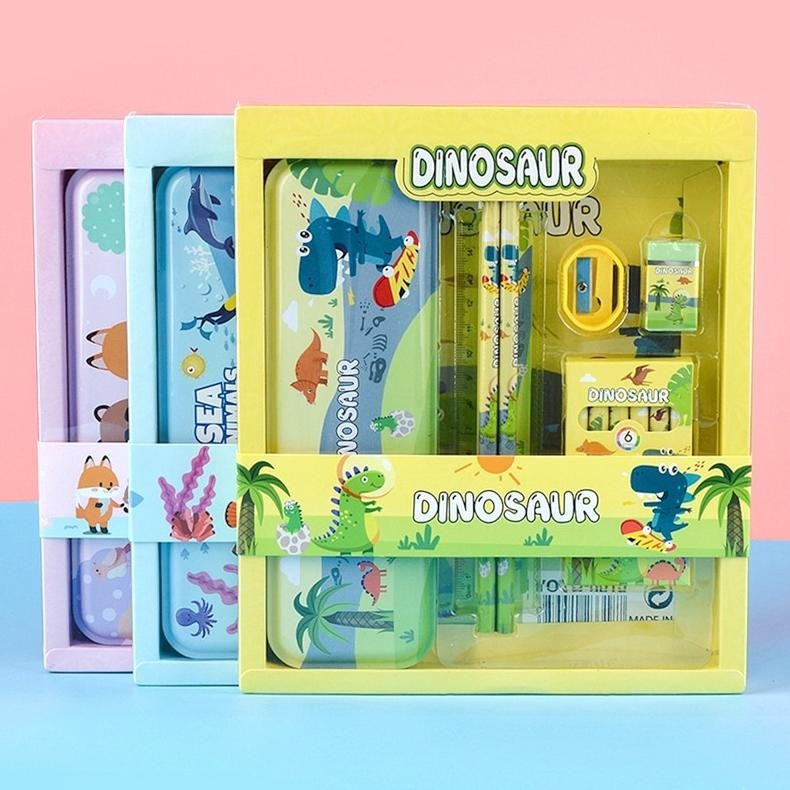 

Kotak Pensil Anak Set 7In1 Stationery Untuk Hadiah Anak Sekolah / Kotak Pensil Karakter Murah Stationery Set 8In1 / Alat Tulis Set Tepak Pensil Promo