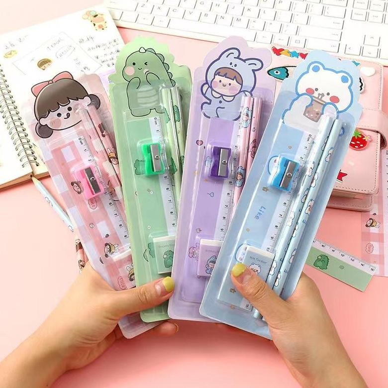 

Set Alat Tulis Pensil 5 In 1 Karakter Lucu / Alat Tulis Sekolah Penghapus Penggaris Pensil Serutan Karakter Lucu Import/ Paket Alat Tulis Mini Stationary Best Seller