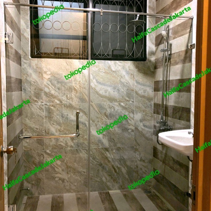 KACA TEMPERED KAMAR MANDI