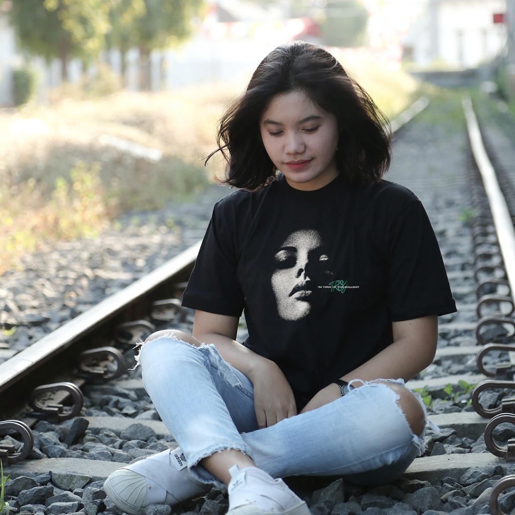 Troy Company Tshirt Black Madonna - Kaos Pria Lengan Pendek Hitam MTD 2171