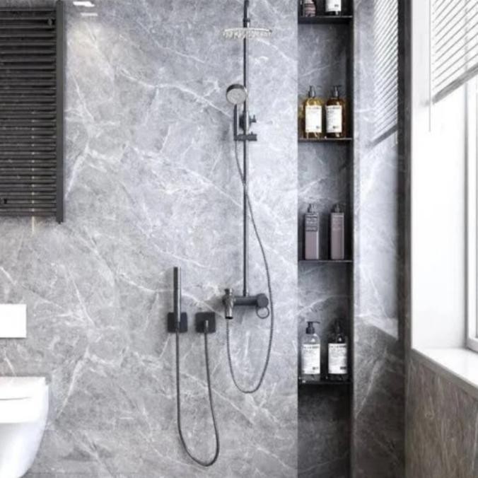 wallpaper sticker premium Lantai kamar mandi kotak abu tahan air best