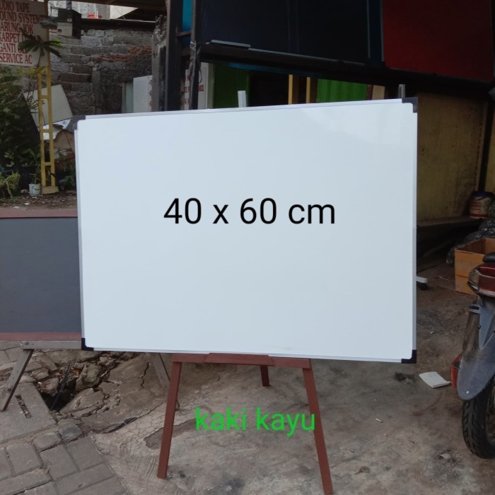 

whiteard stand kayu 40 x 60 cm