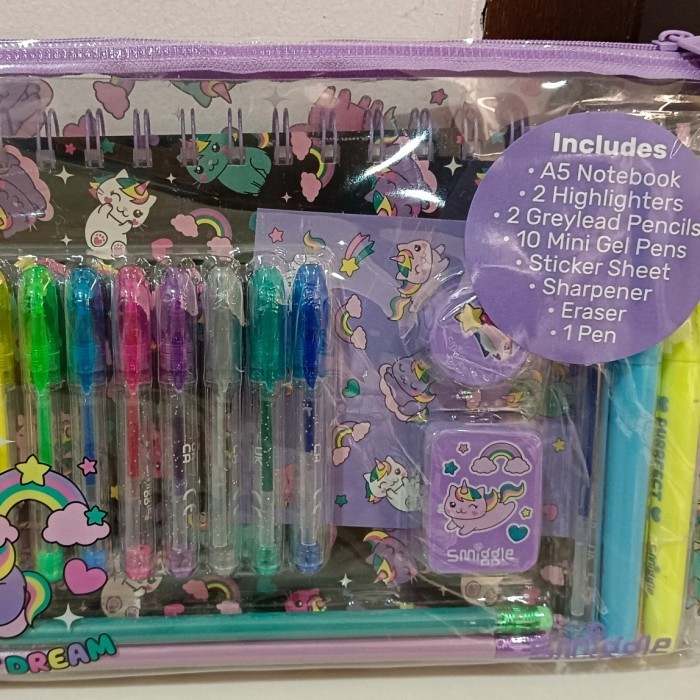 

Smiggle Ori Essential Stationery Set/ paket alat tulis Smiggle/ kado a