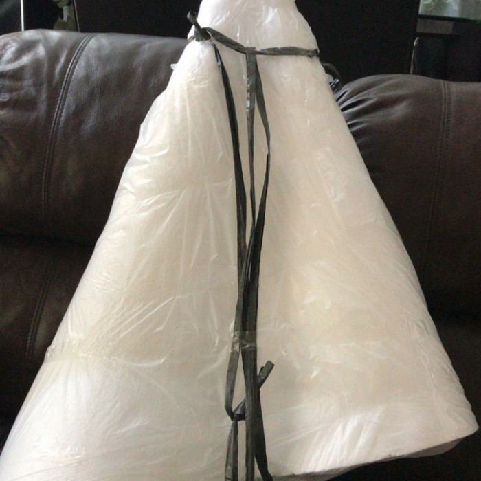 

Diameter 30cm Styrofoam Cone Gabus Kerucut Tinggi pilih di varian