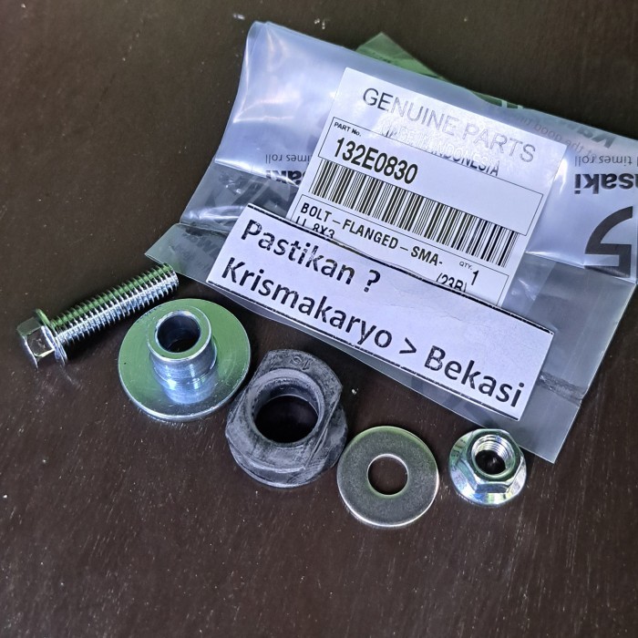 Ready Baut Reflektor SS Ninja R 150 Ori