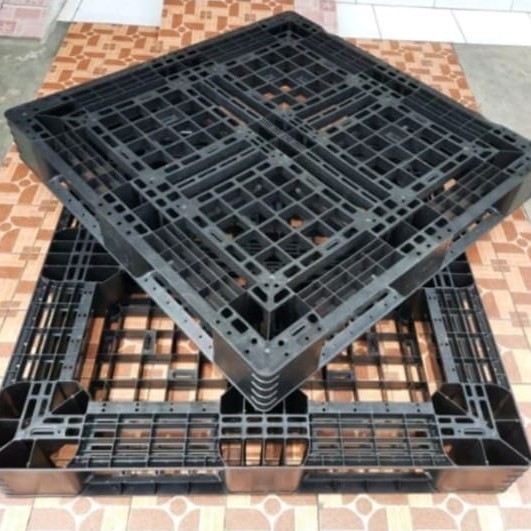 

palet plastik berkualitas 110x110x12