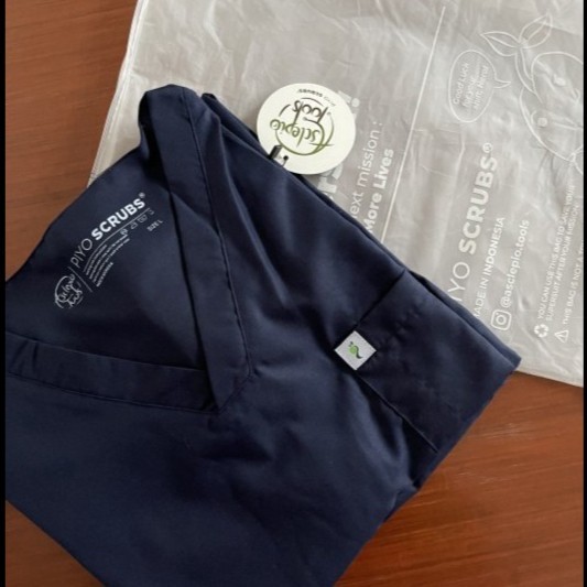 PIYO Scrubs Daily Suit Blue / Baju Jaga / Scrub / Baju Dokter
