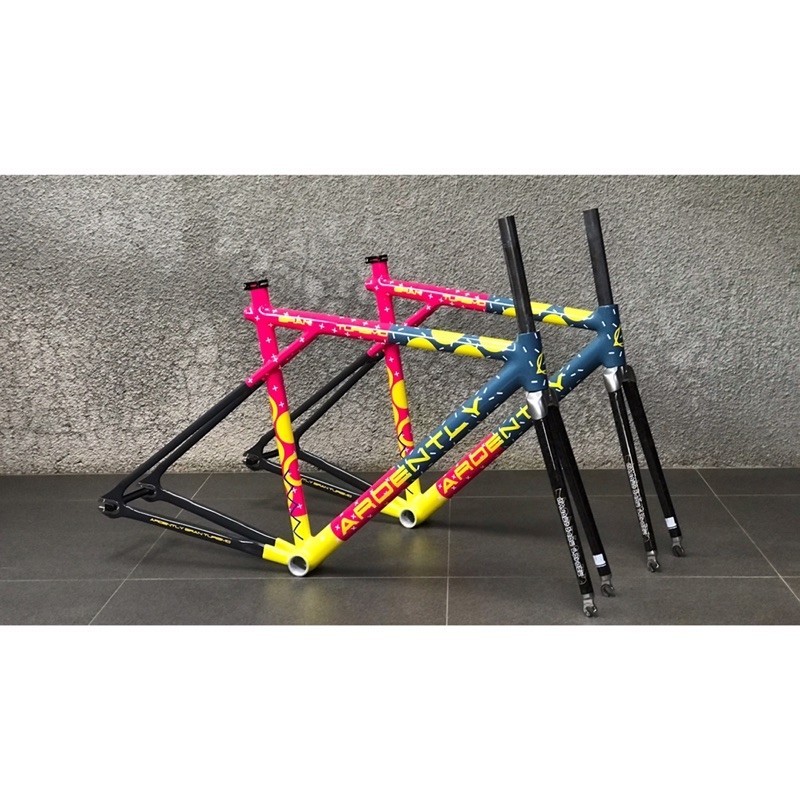 Frame ardently Gran turismo rainbow