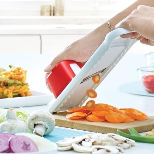 Parutan Giris Bawang Tupperware / Serutan Wortel Sayuran Bawang