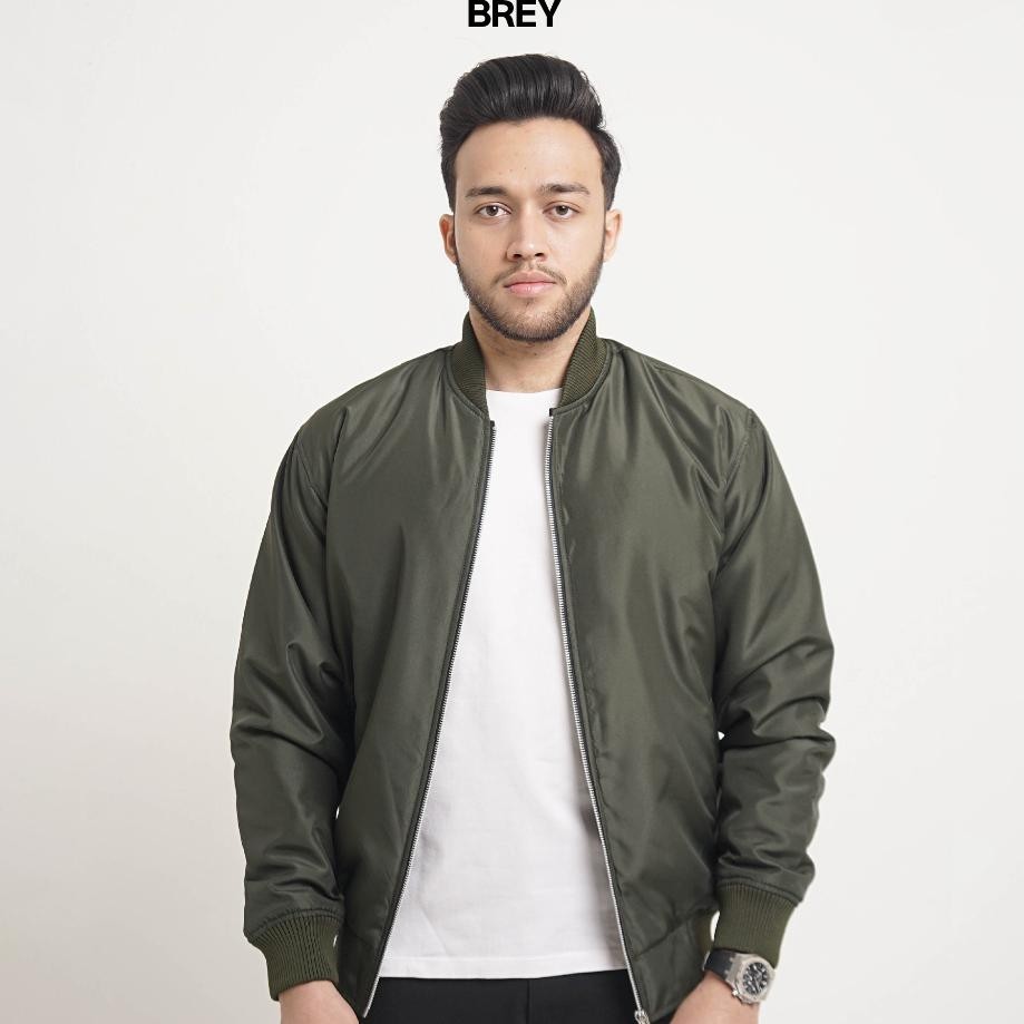 Jaket Pria Keren Pria Bomber Hijau Army Jacket Parasut Dbreaker Cowok Cowo Motor Riding Touring Anti