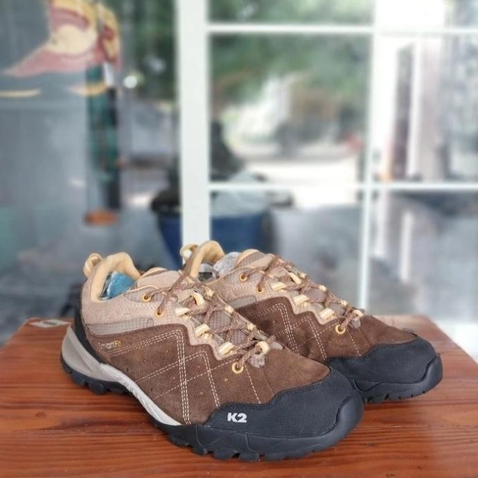 SEPATU OUTDOOR K2