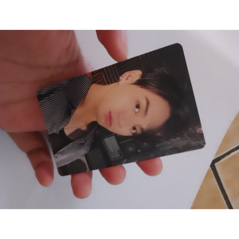 photocard/PC ganteng/Jungkook BTS BE Official