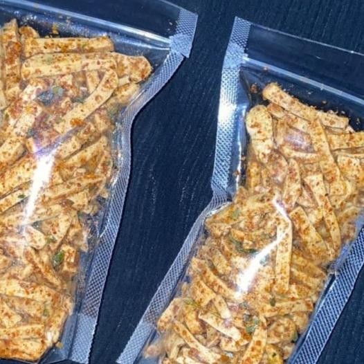 

Basreng Pedas Daun Jeruk